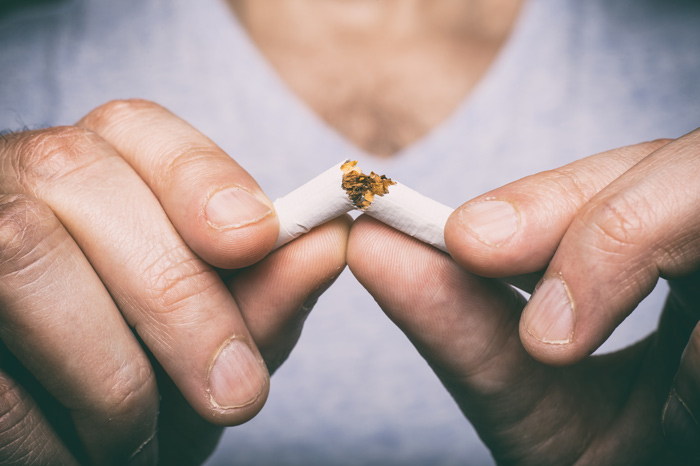 HOW SMOKING AFFECTS YOUR ORAL HEALTH