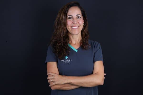 Dr.a ana previdente clinicas dentárias 